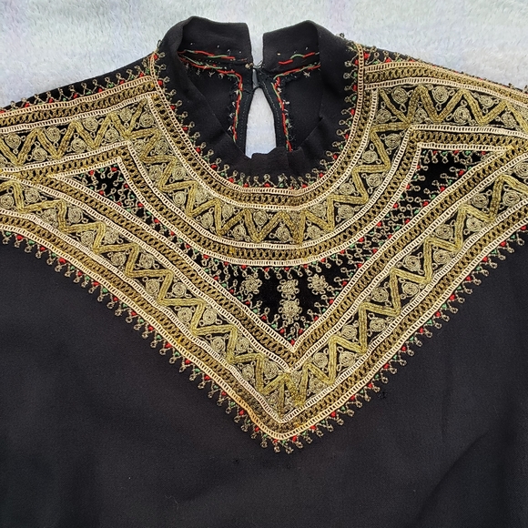 Rare!🍀 50's Handmade Boho Embroidery Crepe Blouse - Picture 2 of 7
